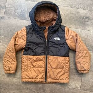 The North Face Black and Brown Hooded Jacket | 5T